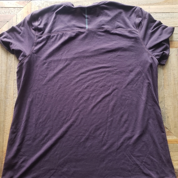 ππ MPG Workout T-shirt in Bright Purple - Picture 3 of 3